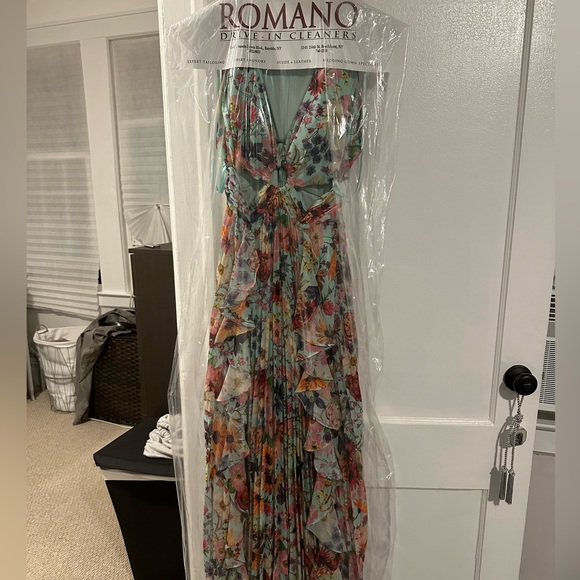 AQUA Printed Cutout Dress - Picture 4 of 6